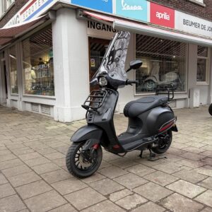 Vespa Sprint S Matzwart - 24/12/2021 - 12369 km