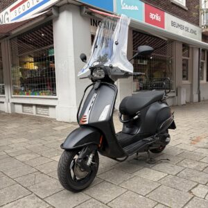 Vespa Sprint S 125 Matzwart - 8/4/2024 - 8145 km